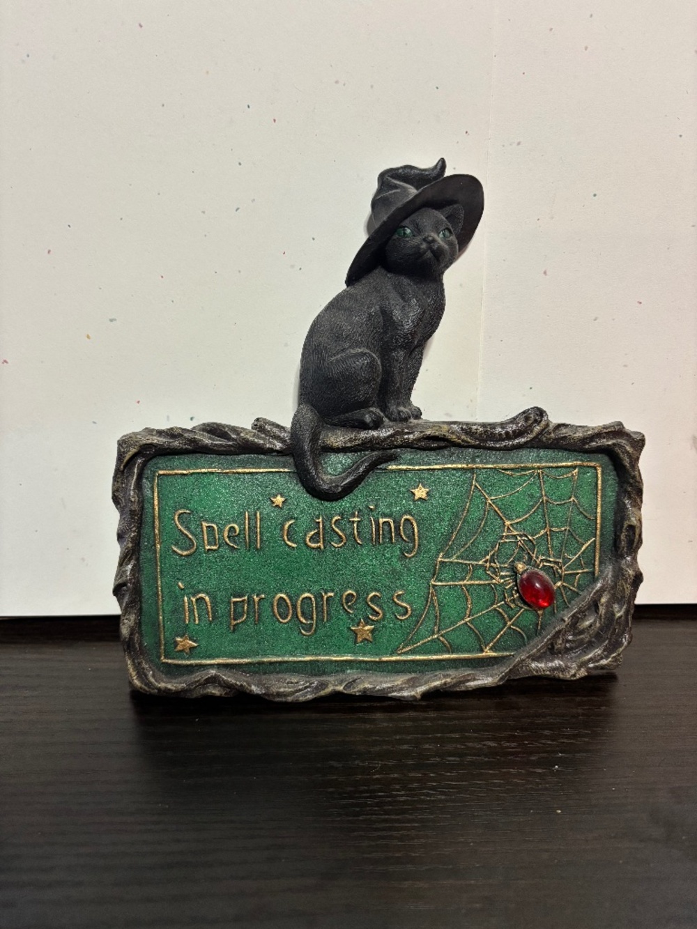 Spell casting in process black cat sign decor